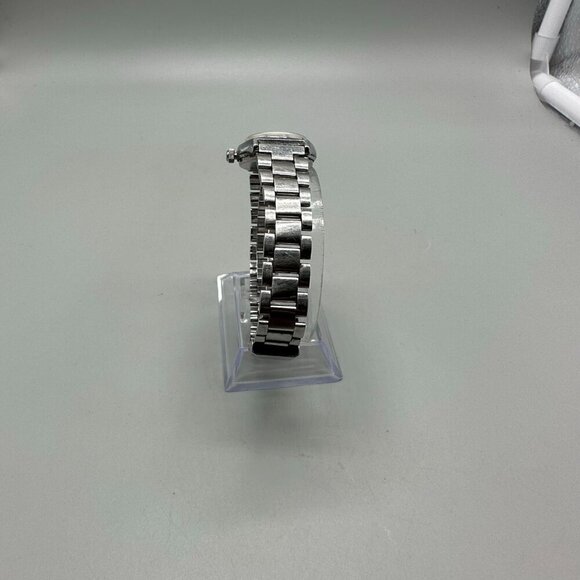 3/$30 Piratron Watch Women Silver Tone Day Date Quartz Classic Look 6.7 - Picture 5 of 15